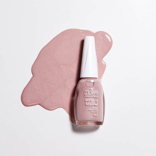 esmalte-sorte-nas-maos-atrai-fortuna